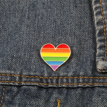 Meilė Yra Meilė Vaivorykštės Vėliava Star Širdies Emblemos Emalio Smeigtukai Kūrybos LGBT Sagės Drabužius Atvartas Metalo Pin Lesbiečių, Gėjų Dizainas