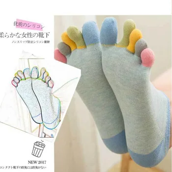 1 pora medvilnės penkių pirštų kojinės moterims maža, kad padėti spalva kojų kojinės su prakaitas sugeriančios 5 kojų nematomas dezodoruojantis kojų kojinės