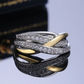 Huitan Spalvingas Susikerta Moterų Žiedas Visiškai Micro Asfaltuotas CZ Stone Apakinti Vestuvinį Žiedą Mados Kryžiaus Panele, Žiedas, Papuošalų Naują Atvykimo