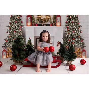 Linksmų Kalėdų Nuotraukų Fonas Baltas Plytų Sienos, Židinys, Žiemos Kalėdų Eglutės Fone Fotografijos Žaislai Lempa, Photocall