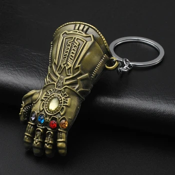 Thanos Kumščiu Modelis Key Chain Thanos Begalinis Pirštinės Keychain Butelio Atidarytuvas Filmo Aplinka Atkeršyti Geležies Vyrai, Raktų Žiedas Žaislai
