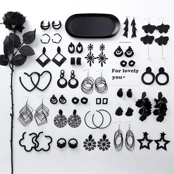 3# Europos ir Amerikos mados perdėti retro juoda dideli auskarai Paprastų geometrinių metalo gėlių kutais ilgai, moterų papuošalai